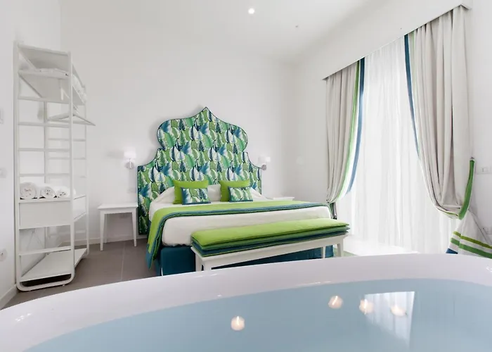 Green Suite